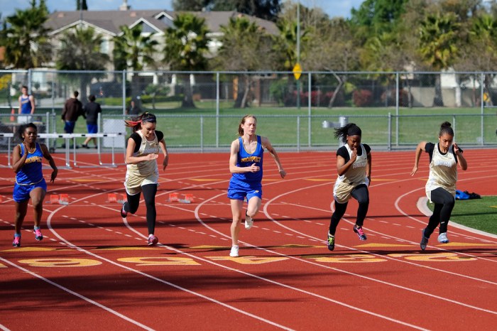 Steve can complete the 100m dash